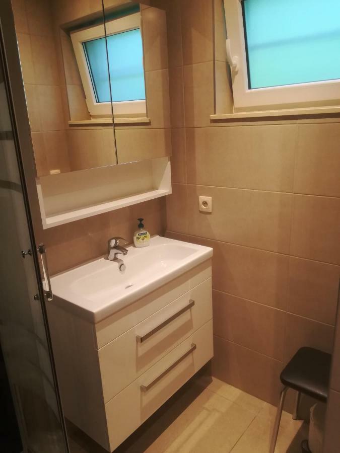 Rainbow Lodge Ursel Esterno foto